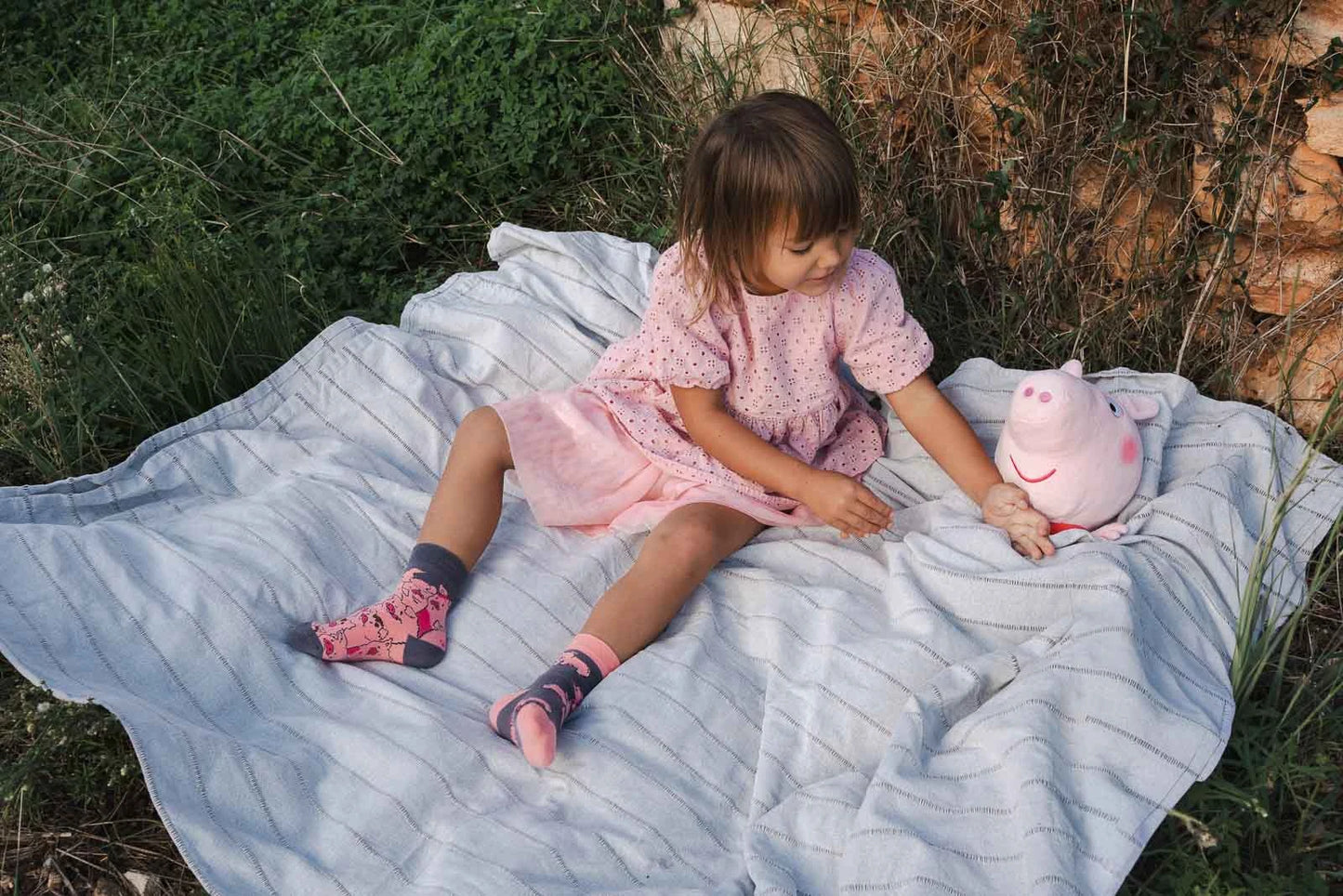 Ferkel Kindersocken, Motivsocken für Kinder, Geschenkidee für Jungs und Mädchen.