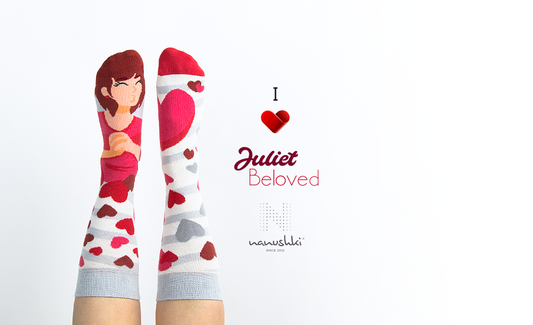Love Socken, Herz Socken, Geschenkidee zum Valentinstag, Themensocken, Motivsocken, Geschenkidee für die Freundin.