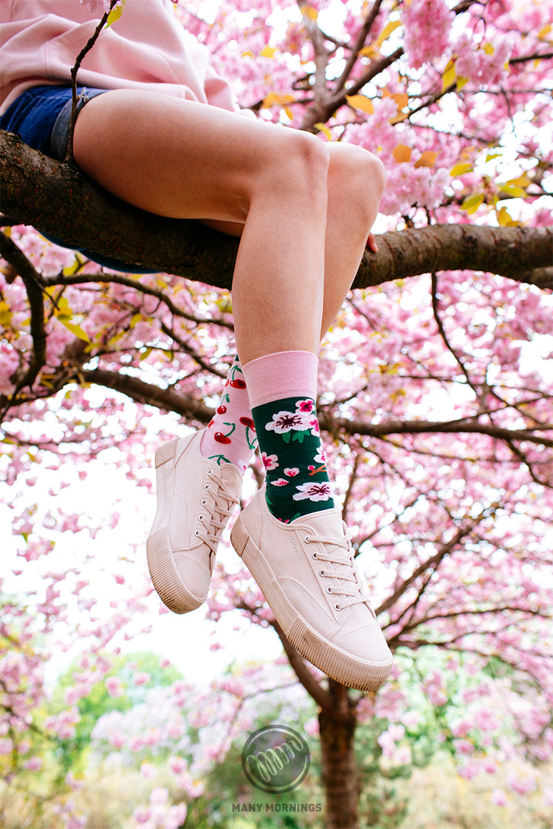 Kirsch Socken, Blumen Socken, Motivsocken, Themensocken, Geschenkidee für die Freundin..