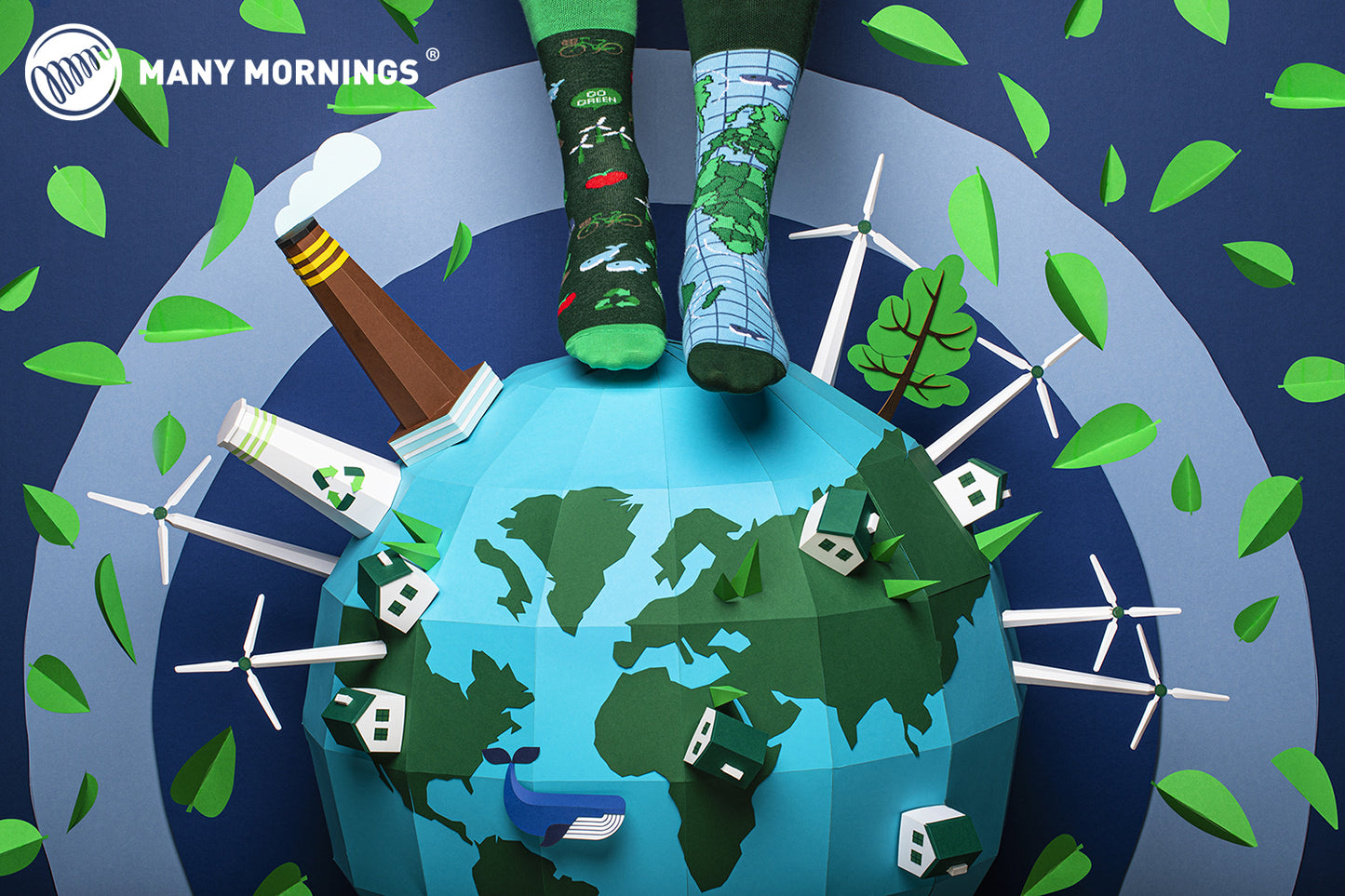 GO GREEN Socken, Socken mit Weltkarte, Motivsocken, Themensocken, Geschenkidee für Fridays For Future.