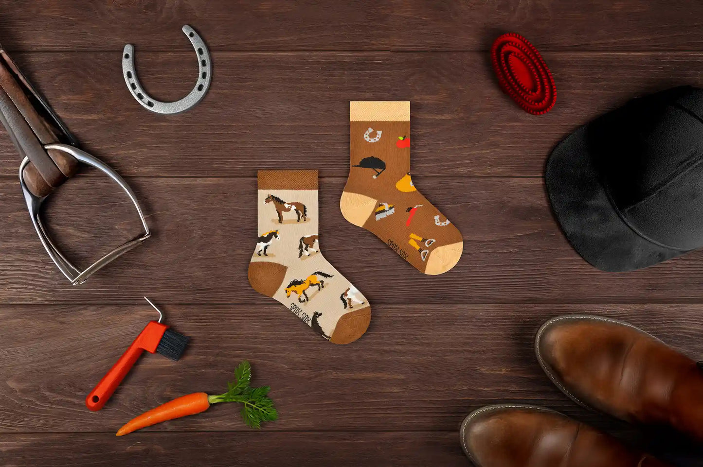 Pferde Kindersocken, Motivsocken für Kinder, Geschenkidee für Jungs und Mädchen.