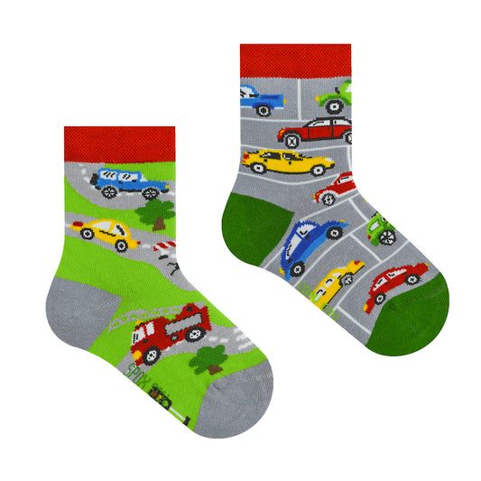 Auto Kindersocken, Motivsocken für Kinder und bunte Socken für Jungs und Mädchen auf Sockeläuft.de