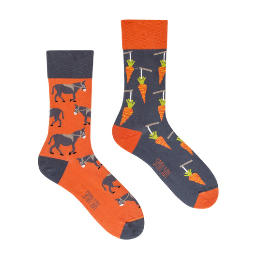 Esel Socken, Karotten Socken, Motivsocken, bunte Socken, Geschenkidee für Tierpfleger.