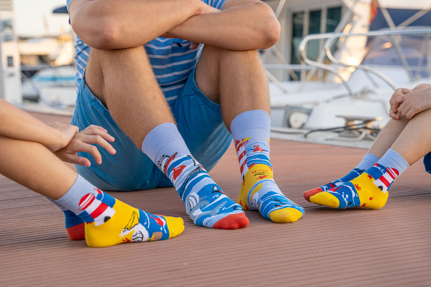 Leuchtturm Kindersocken, Motivsocken für Kinder, Geschenkidee für Jungs und Mädchen.