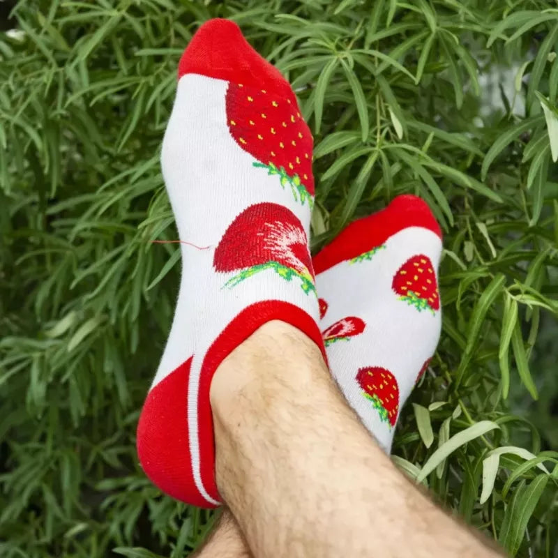 Erdbeere Socken, Sneakersocken, Motivsocken oder weitere Themensocken auf Sockeläuft.de