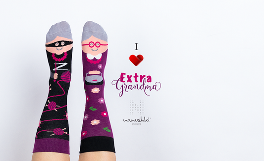 Oma Socken, Geschenk für Oma, Motivsocken, Themensocken, Geschenkidee zum Muttertag.