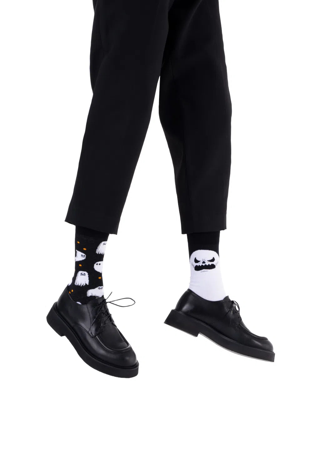 Geister Socken, Halloween Socken und weitere Motivsocken auf Sockeläuft.de