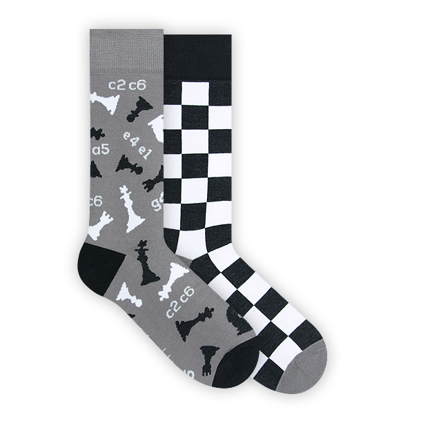 Schach Socken, Socken mit Schachfiguren, Themensocken, Motivsocken, Geschenk für Schachspieler.