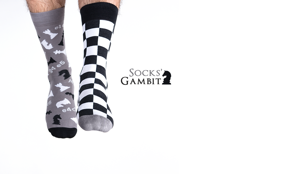 Schach Socken, Socken mit Schachfiguren, Themensocken, Motivsocken, Geschenk für Schachspieler.