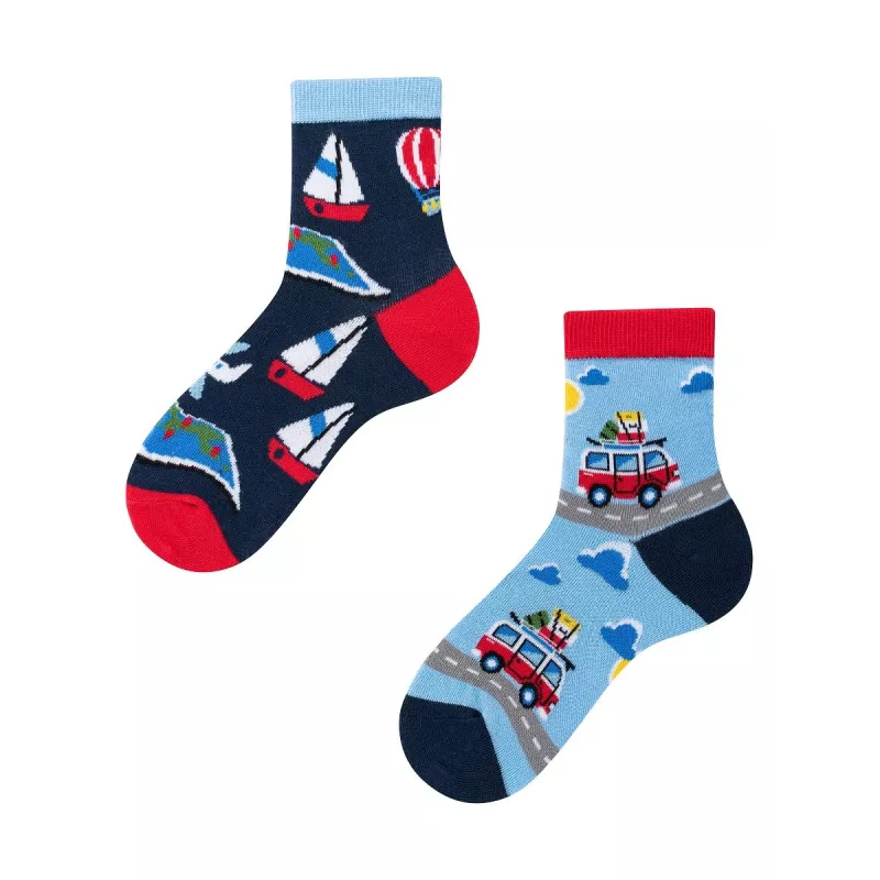 Abenteuer Kindersocken, Motivsocken für Kinder, Geschenkidee für Jungs und Mädchen.