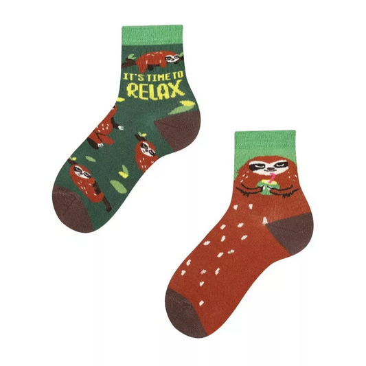 Faultier Kindersocken, Motivsocken für Kinder, Geschenkidee für Jungs und Mädchen.