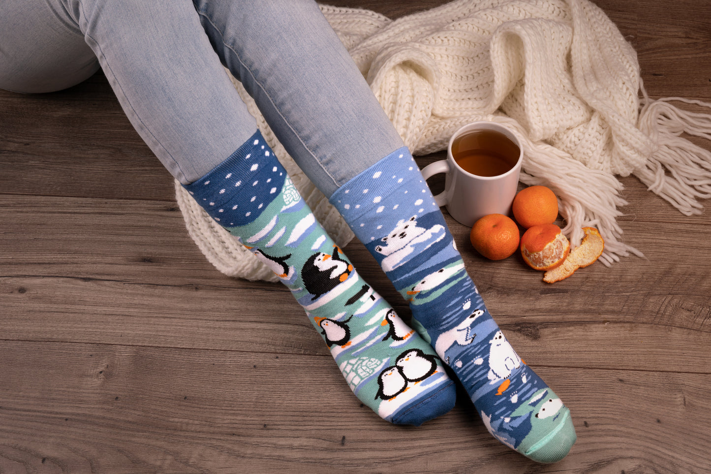 Pinguin Socken, Eisbär Socken, Motivsocken, bunte Socken, Geschenkidee zu Weihnachten.