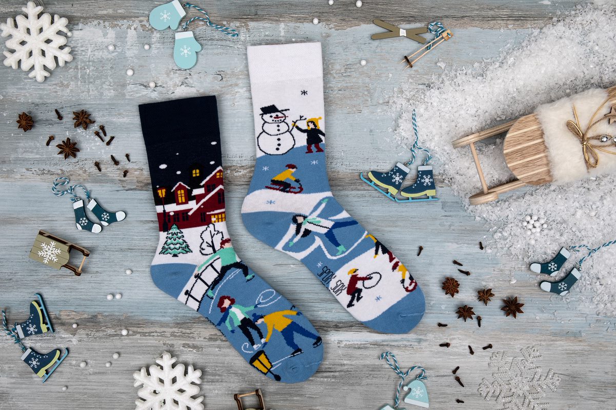 Winter Socken, Weihnachtssocken, Motivsocken, bunte Socken, Geschenkidee zu Weihnachten.